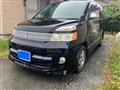 2006 Toyota Voxy