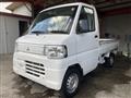 2013 Mitsubishi Minicab Truck