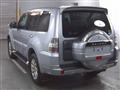 2010 Mitsubishi Pajero