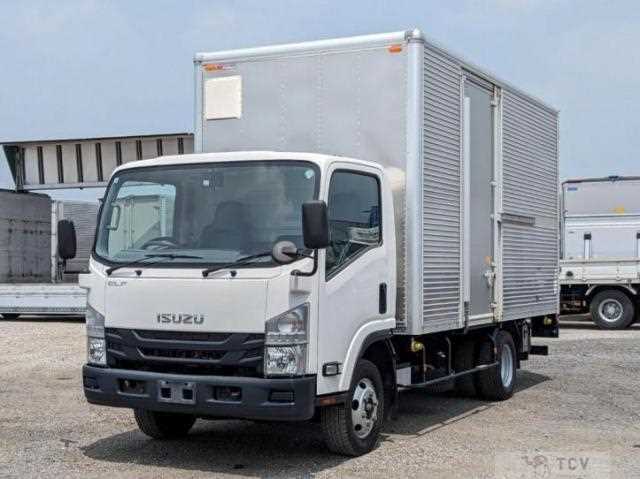 2018 Isuzu Elf Truck