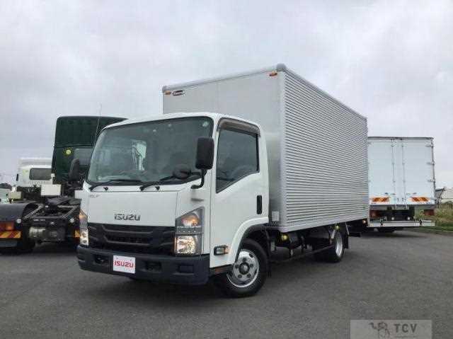2020 Isuzu Elf Truck