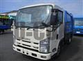 2010 Isuzu Elf Truck