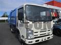 2010 Isuzu Elf Truck