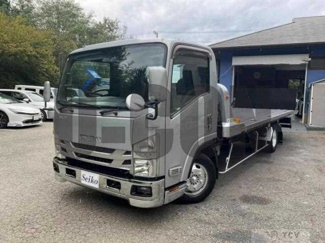 2016 Isuzu Elf Truck