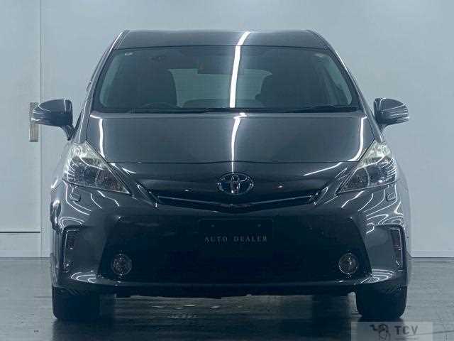 2012 Toyota PRIUS α