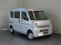2025 Nissan Clipper Van