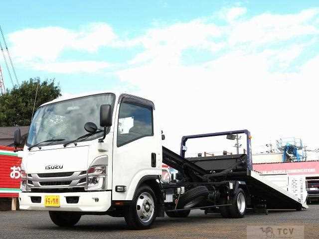 2021 Isuzu Elf Truck