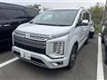2024 Mitsubishi Delica D5