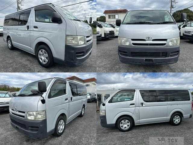 2005 Toyota Hiace Van