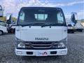 2015 Isuzu Elf Truck