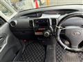 2011 Daihatsu Tanto