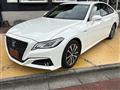 2018 Toyota Crown Hybrid