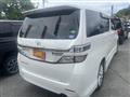2013 Toyota Vellfire