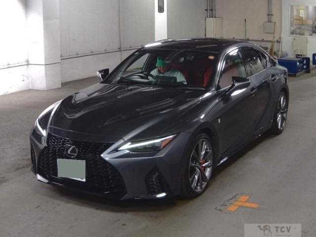 2022 Lexus IS