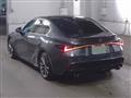 2022 Lexus IS