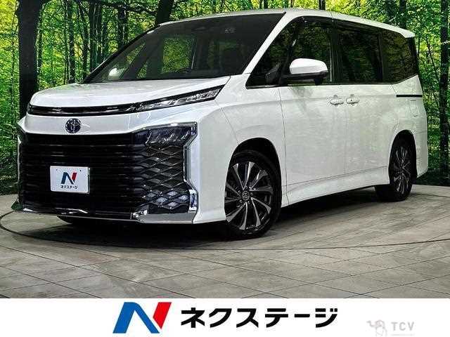 2022 Toyota Voxy