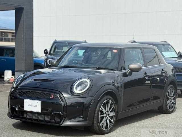 2023 BMW MINI