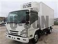 2020 Isuzu Elf Truck