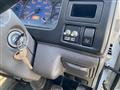 2004 Mazda Titan Dash
