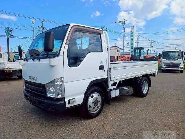 2013 Isuzu Elf Truck