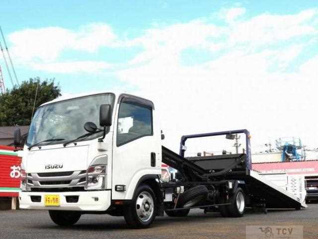 2021 Isuzu Elf Truck