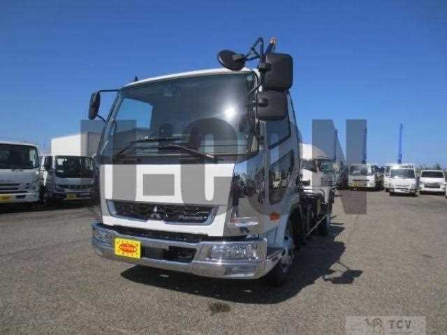 2025 Mitsubishi Fuso Fighter