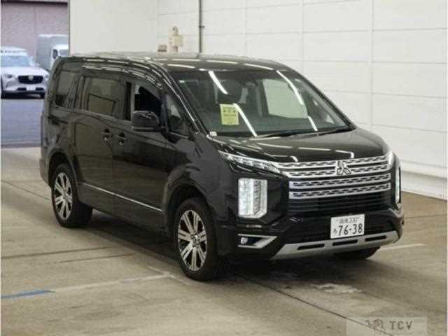 2023 Mitsubishi Delica D5