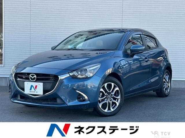 2017 Mazda Demio