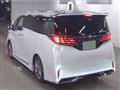 2024 Toyota Alphard Hybrid