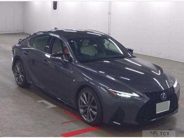 2022 Lexus IS