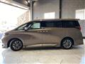2024 Toyota Alphard Hybrid