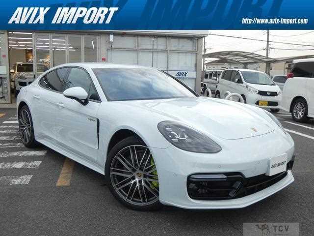 2020 Porsche Panamera