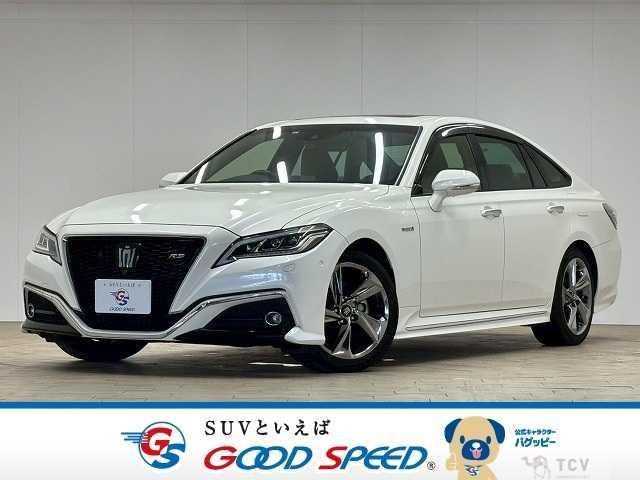 2019 Toyota Crown Hybrid