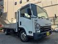 2017 Isuzu Elf Truck