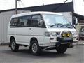 1996 Mitsubishi Delica Starwagon