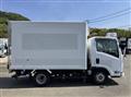2020 Isuzu Elf Truck
