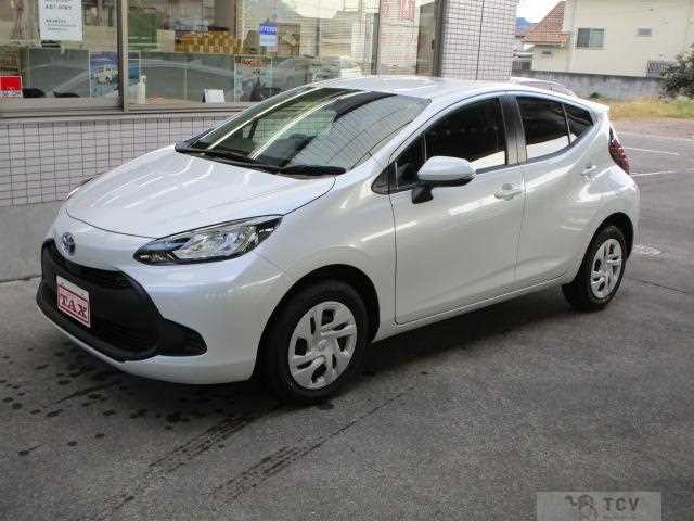 2024 Toyota AQUA
