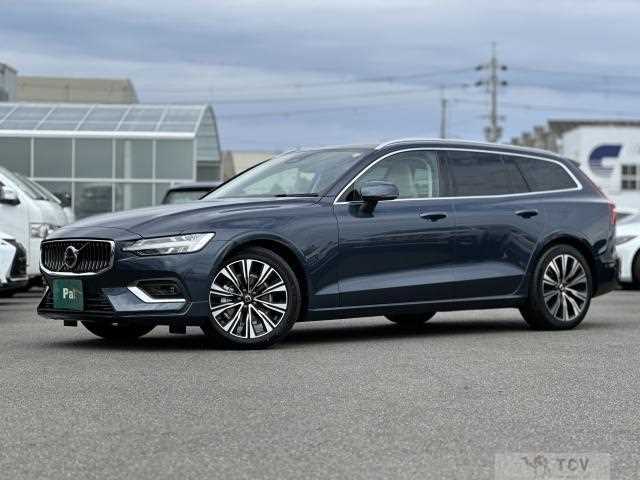 2025 Volvo V60