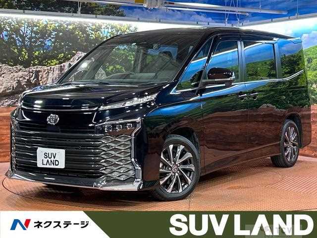 2022 Toyota Voxy