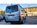2005 Nissan Caravan Bus