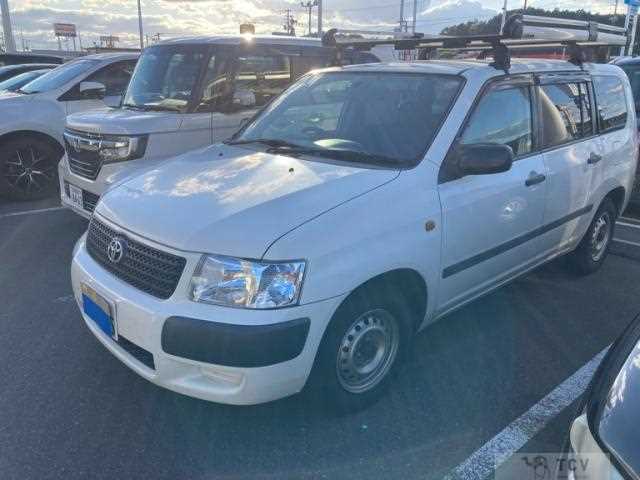 2012 Toyota Succeed Van