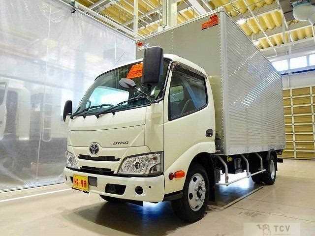 2020 Toyota Dyna Truck