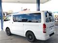 2006 Toyota Hiace Van