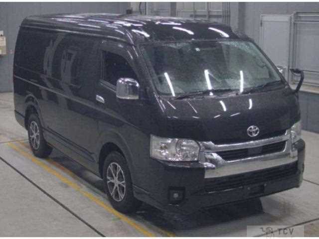 2022 Toyota Hiace Wagon
