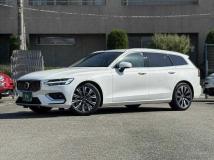 2025 Volvo V60