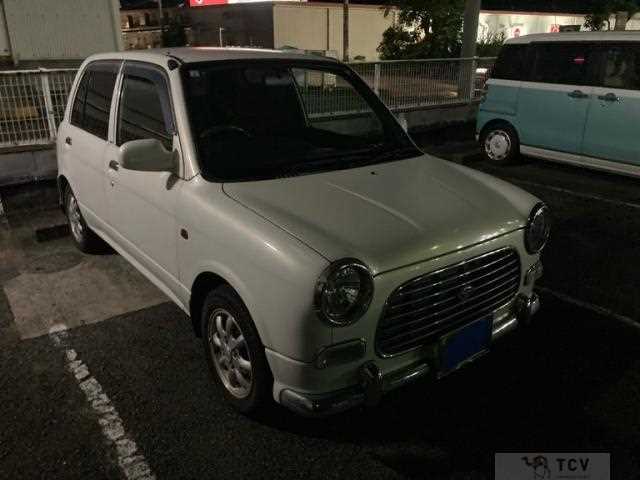 1999 Daihatsu Miragino