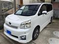 2013 Toyota Voxy