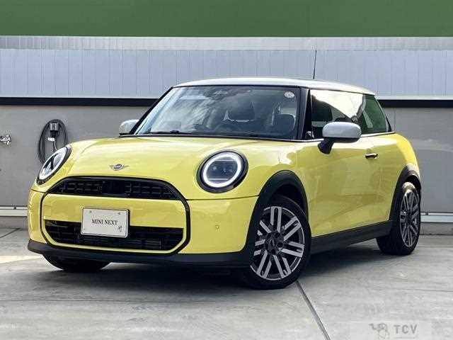 2025 BMW MINI
