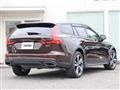 2021 Volvo V60