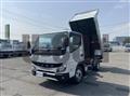 2025 Mitsubishi Fuso Canter